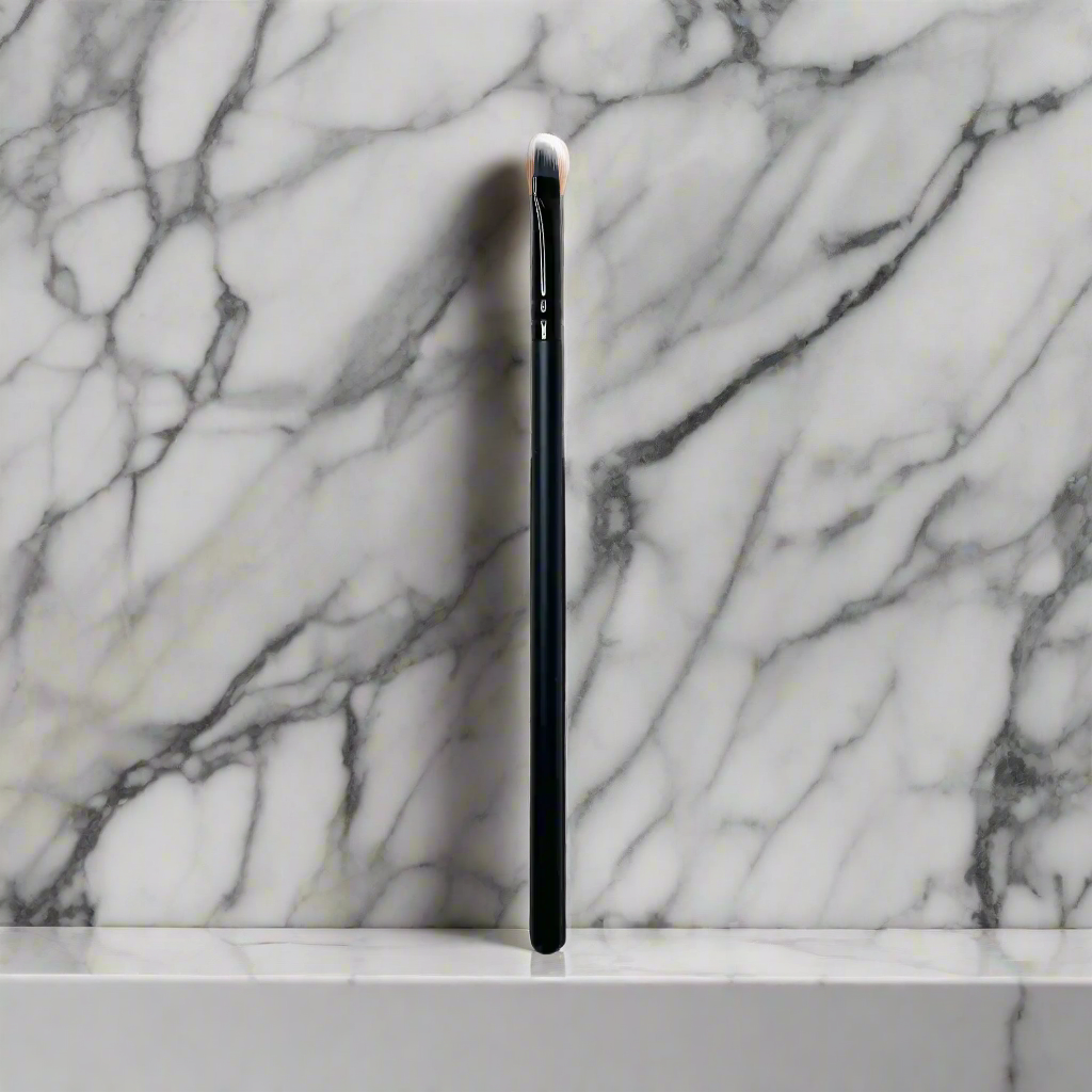 Angled Liner Brush